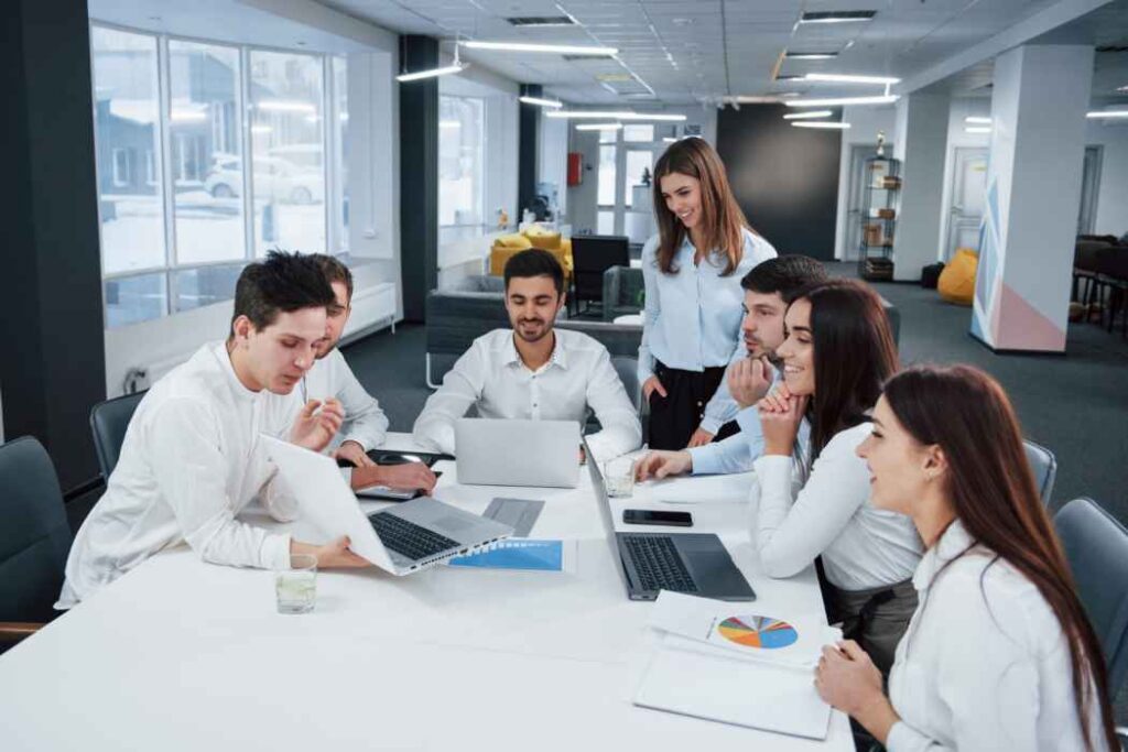 Unlocking Success: PulseStrat’s Perspective on Personalization in B2B
